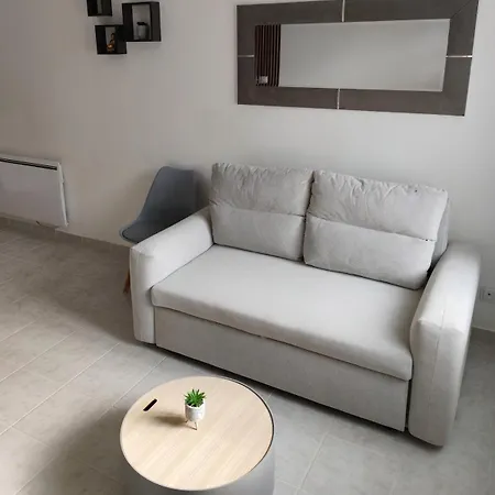 Cozy Near Lyon